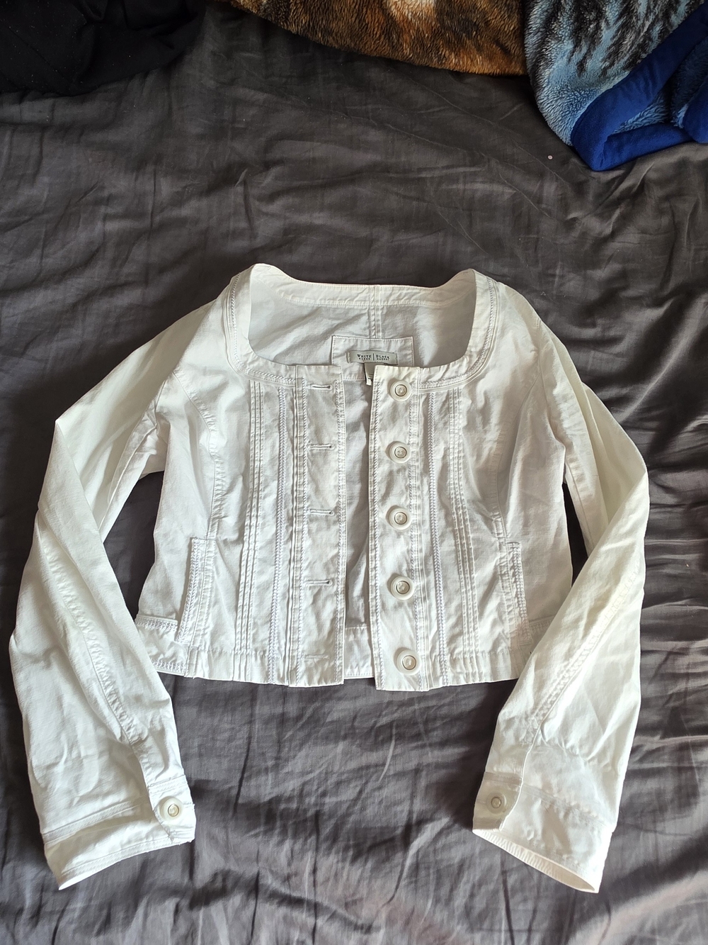 White House Black Market Jacket Women’s 4 White Cropped Cotton Button Front